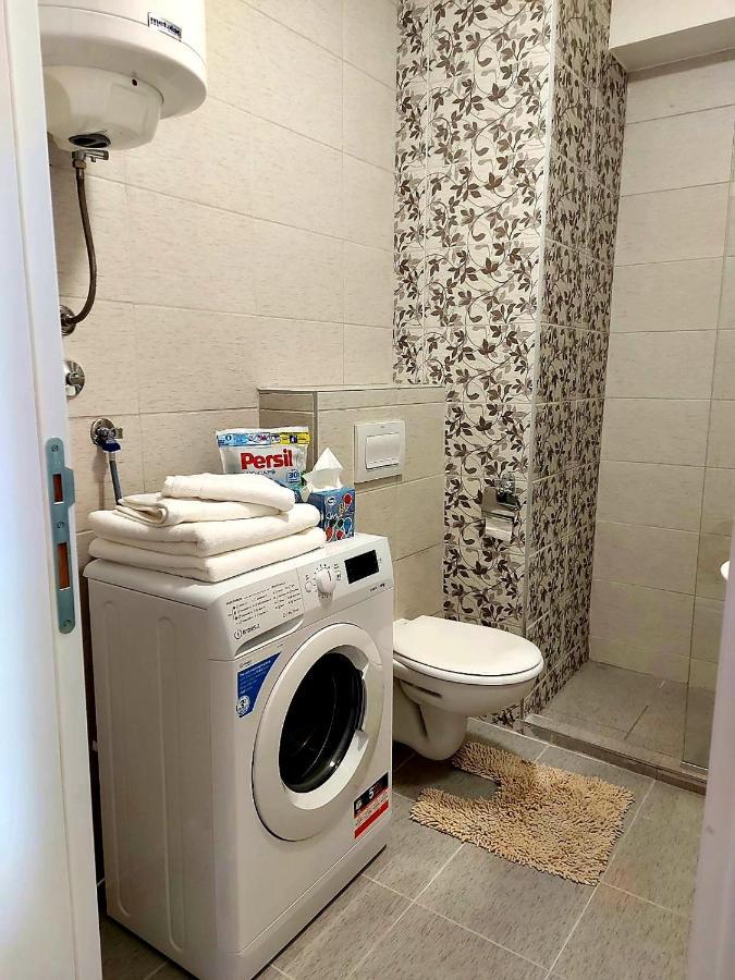 Lilly Dream Home Apartment Retro Back To 60S And 70S 塞拉耶佛 外观 照片